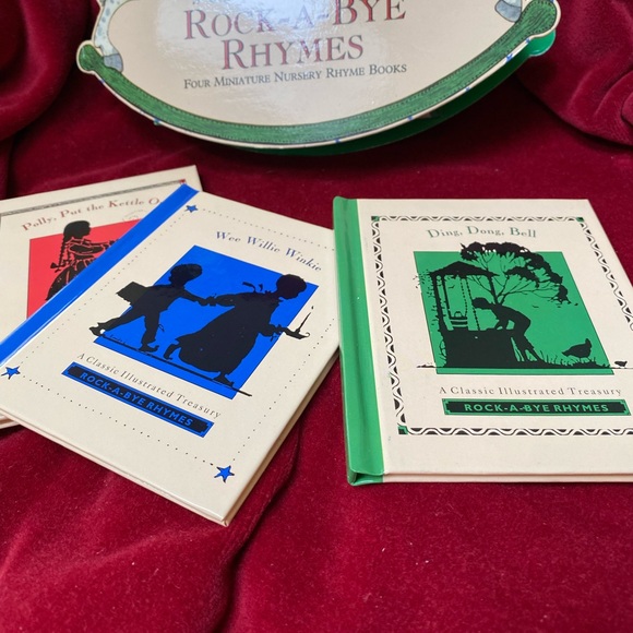 Rock-A-Bye Rhymes, 3 Miniature Darling Nursery Rhyme Books - Picture 8 of 10